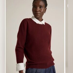 QUINCE 100% Mongolian cashmere crew neck sweater in rich burgundy size medium